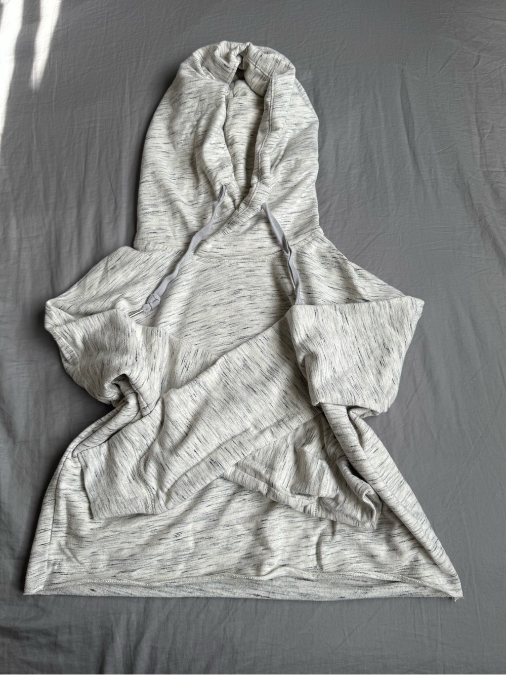 Abercrombie & Fitch Heather Light Gray Hooded Pullover